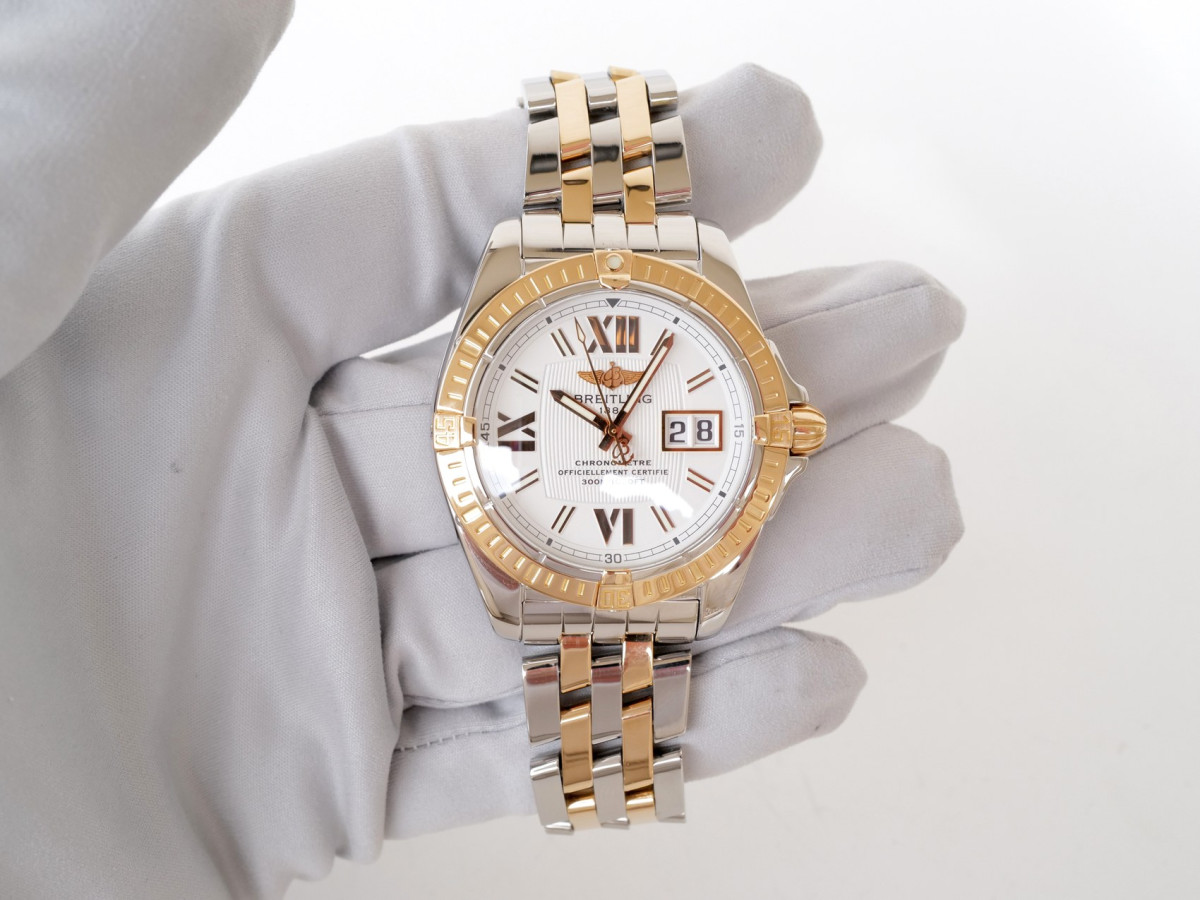 Швейцарские часы Breitling Galactic 41 Steel 18K Rose Gold White Roman Dial