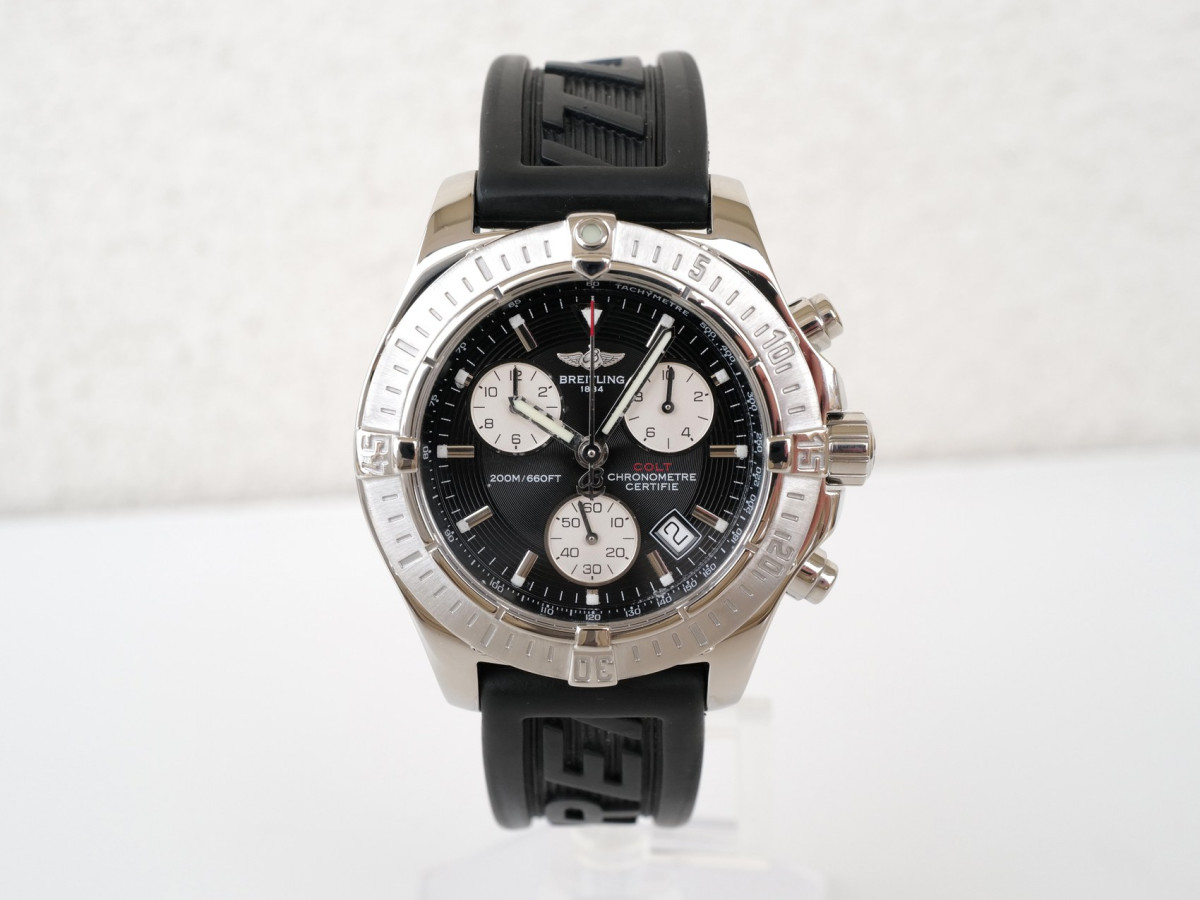 Швейцарський годинник Breitling Colt II Quartz Chronograph 41