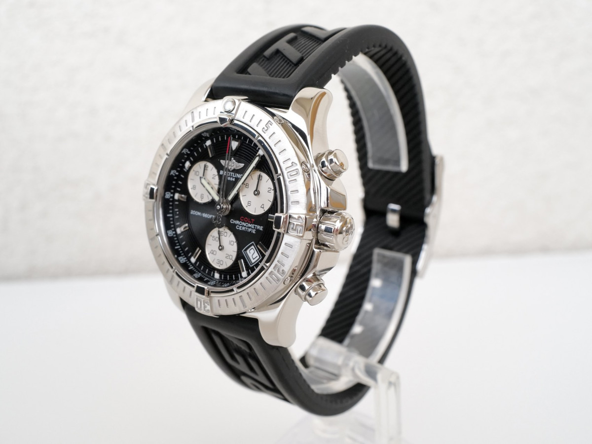 Швейцарський годинник Breitling Colt II Quartz Chronograph 41