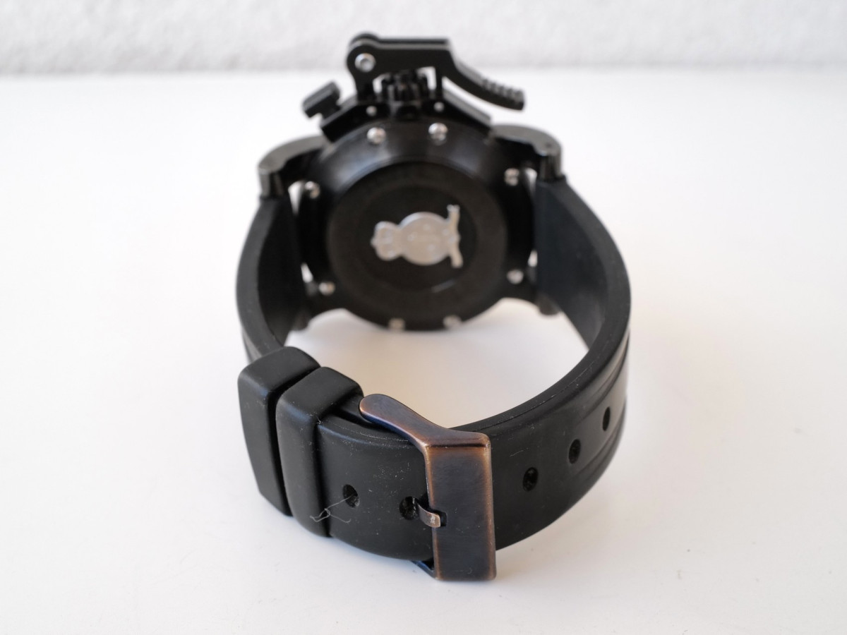 Швейцарские часы Graham Chronofighter Oversize Diver 47