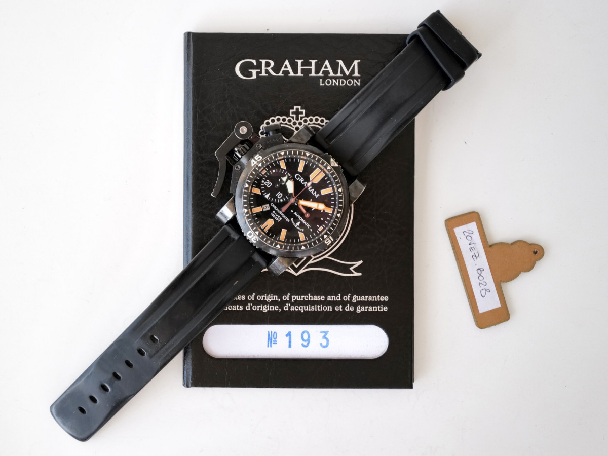 Швейцарские часы Graham Chronofighter Oversize Diver 47
