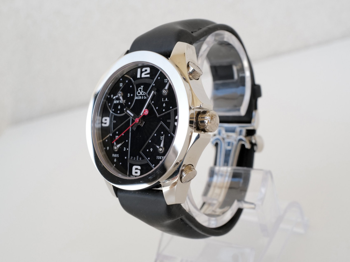Швейцарские часы Jacob & Co. Five Time Zone 40