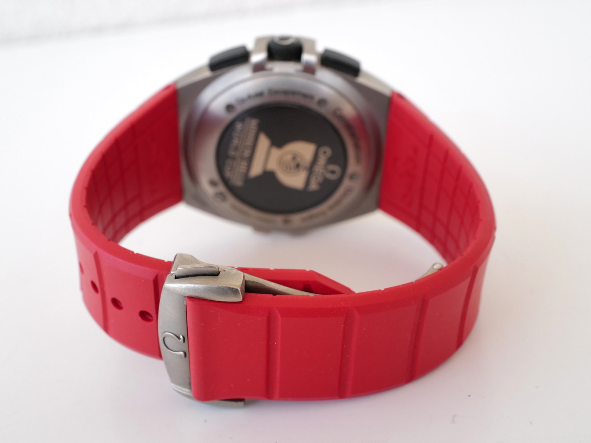 Швейцарський годинник Omega Constellation Double Eagle Co-Axial Titanium Chronograph 41