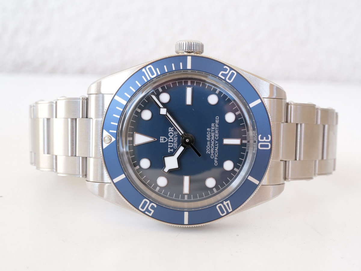 Швейцарские часы Tudor Black Bay 58