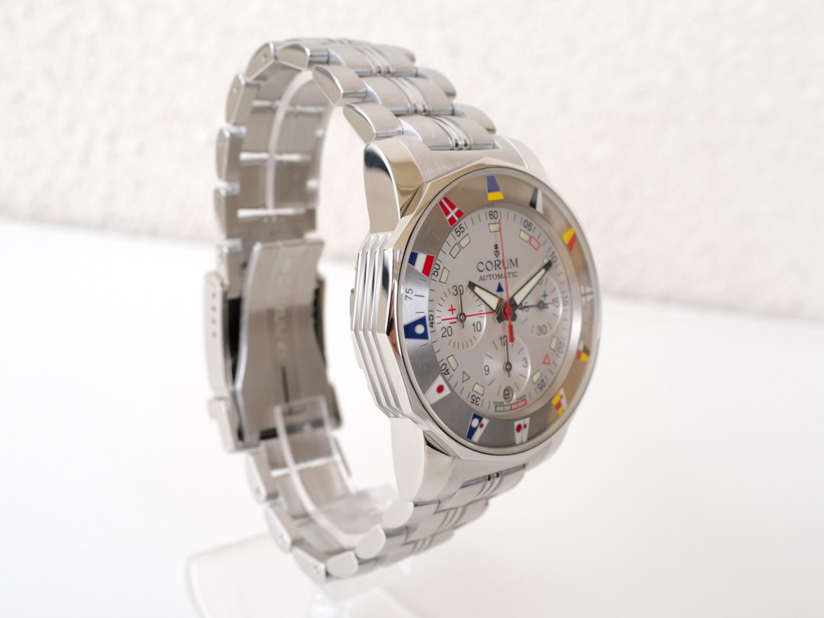 Швейцарський годинник Corum Admirals Cup Chronograph 44