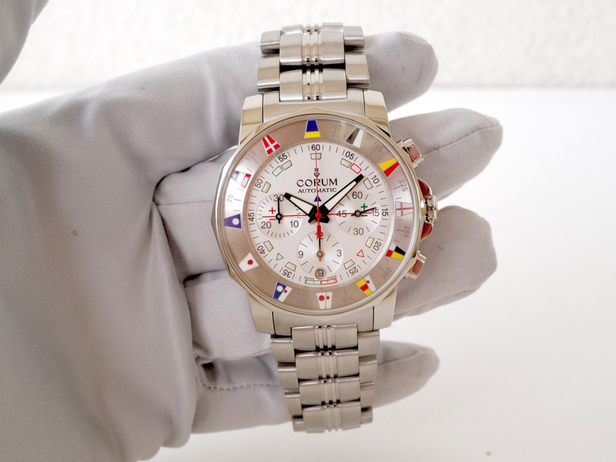 Швейцарський годинник Corum Admirals Cup Chronograph 44