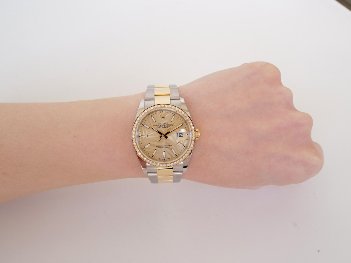 Швейцарський годинник Rolex Datejust 36 Oyster Steel Yellow Gold Diamond Bezel Palm Dial