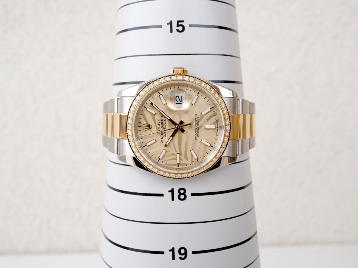 Швейцарський годинник Rolex Datejust 36 Oyster Steel Yellow Gold Diamond Bezel Palm Dial