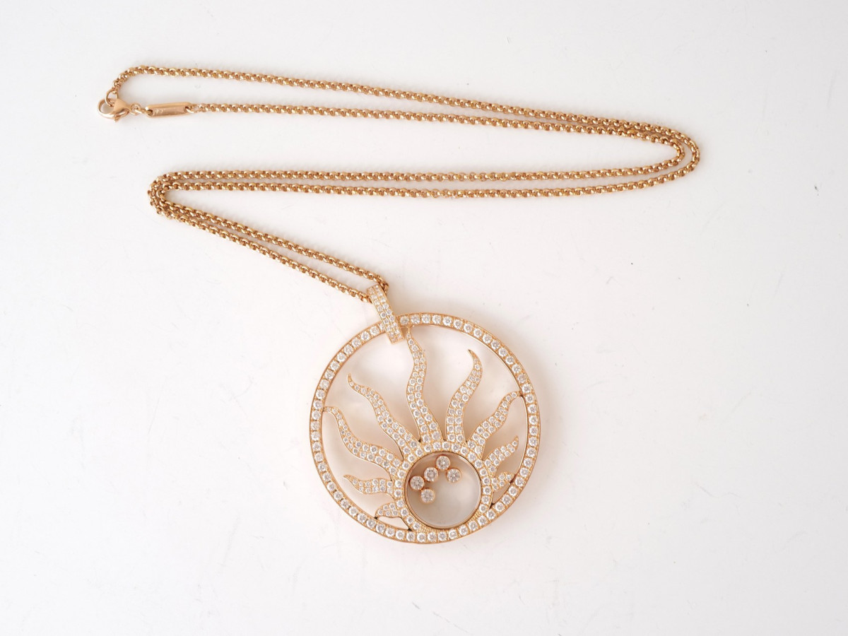 Швейцарские часы Chopard Happy Diamonds Sun Pendant 4ct