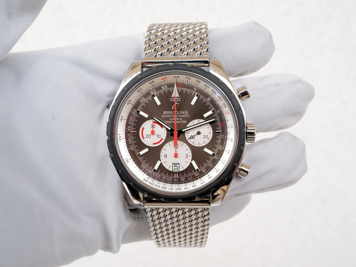 Швейцарський годинник Breitling Chrono-Matic 49 Bronze