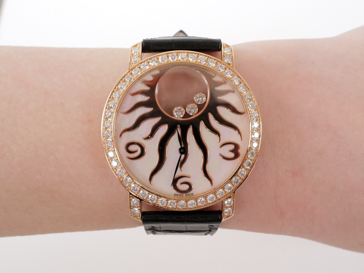 Швейцарские часы Chopard Happy Diamonds Sun 18K Rose Gold 40