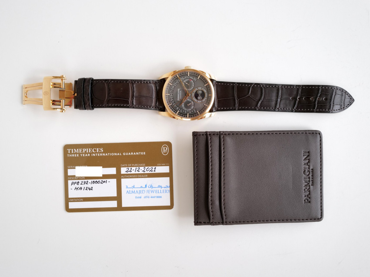 Swiss watch Parmigiani Fleurier Tonda Annual Calendar 18K Rose Gold 40