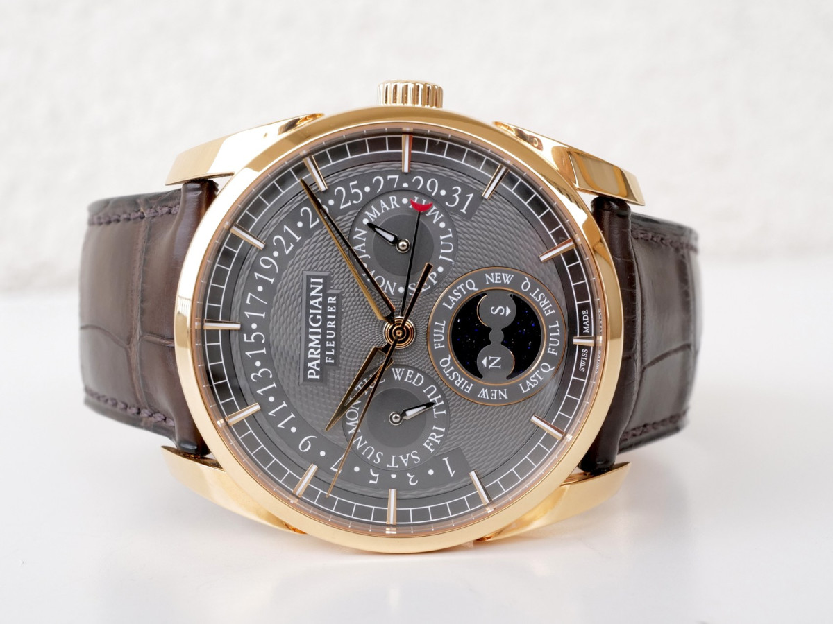 Swiss watch Parmigiani Fleurier Tonda Annual Calendar 18K Rose Gold 40