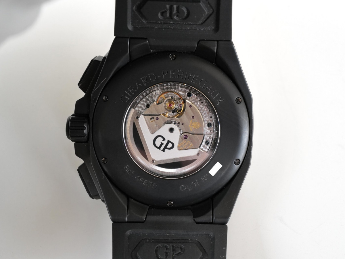 Швейцарские часы Girard Perregaux Chrono Hawk Black Ceramic 44
