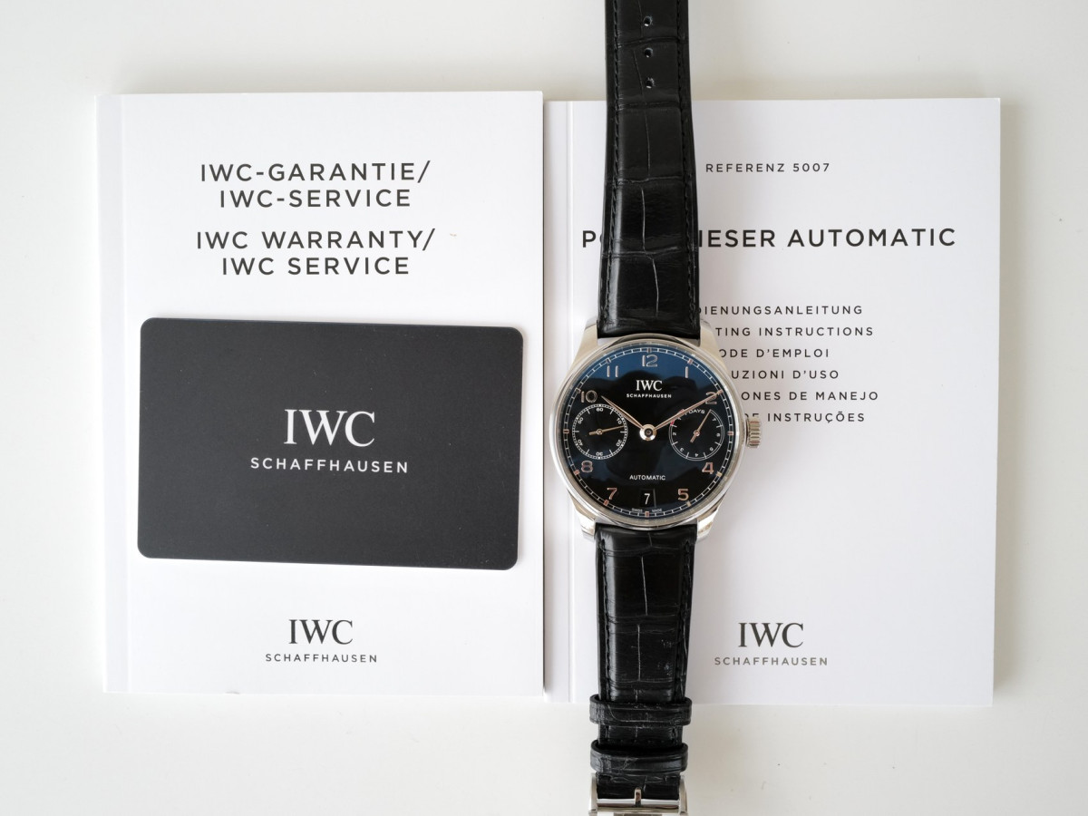Швейцарський годинник IWC Portugieser Automatic 7 Days Black Dial 42