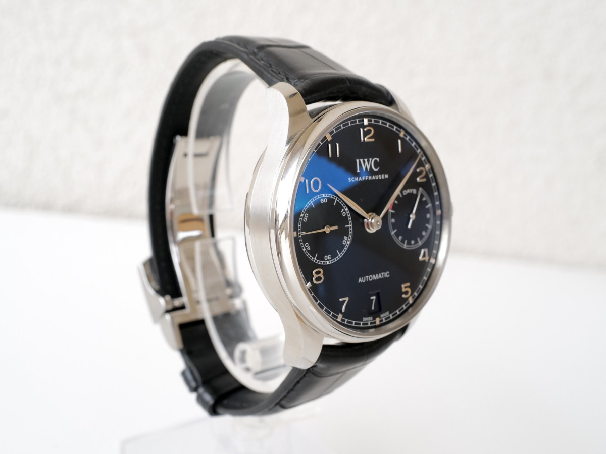 Швейцарський годинник IWC Portugieser Automatic 7 Days Black Dial 42