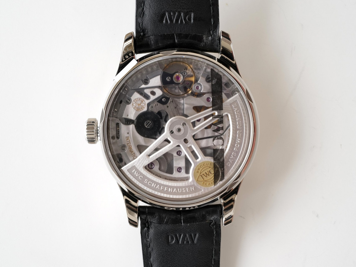 Швейцарський годинник IWC Portugieser Automatic 7 Days Black Dial 42