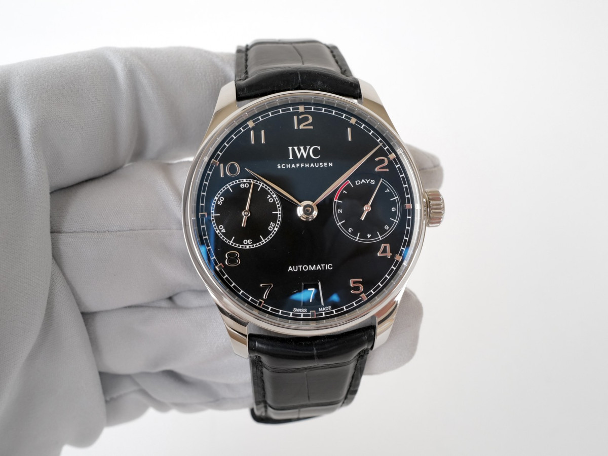 Швейцарський годинник IWC Portugieser Automatic 7 Days Black Dial 42