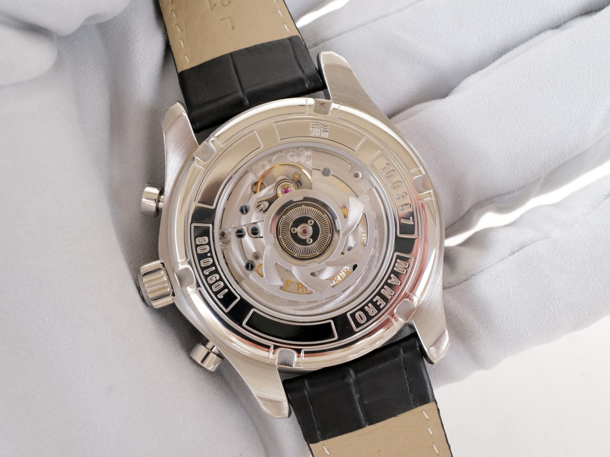 Swiss watch Carl F.Bucherer Manero CentralChrono 42