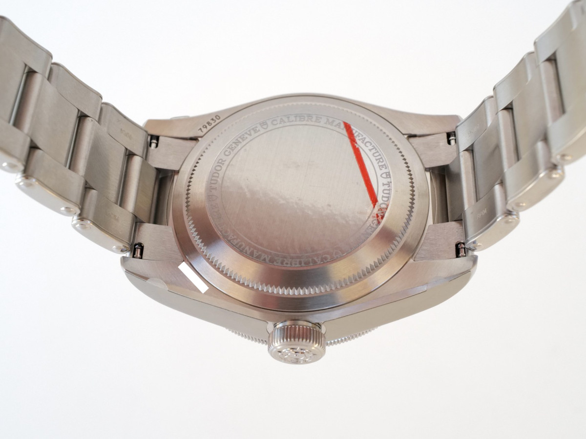 Швейцарские часы Tudor Black Bay GMT Pepsi 41