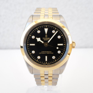 Швейцарские часы Tudor Black Bay One 41 S&G Diamond Black Dial