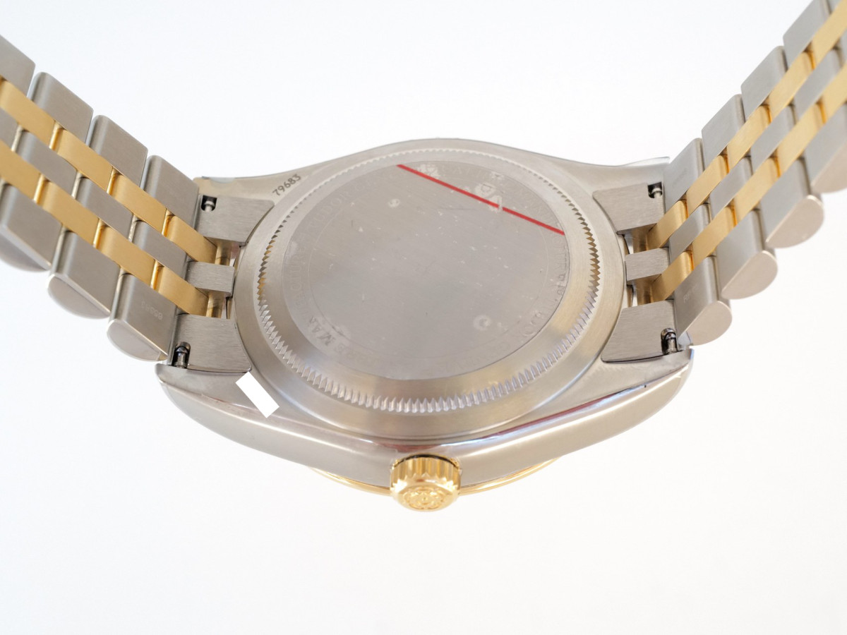 Швейцарские часы Tudor Black Bay One 41 S&G Diamond Black Dial