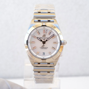 Швейцарський годинник Breitling Chronomat 32 MOP Diamond Dial