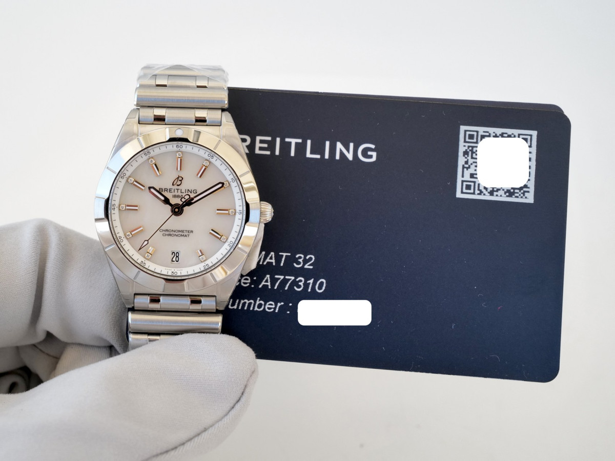 Швейцарський годинник Breitling Chronomat 32 MOP Diamond Dial