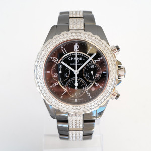 Швейцарський годинник Chanel J12 Chronograph Black Ceramic Diamonds 6,27ct 41