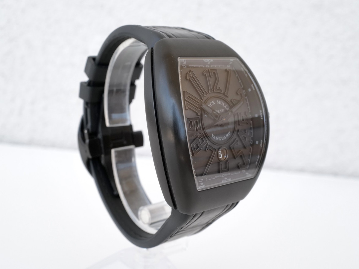 Швейцарские часы Franck Muller Vanguard Classical Blackout Titanium 44