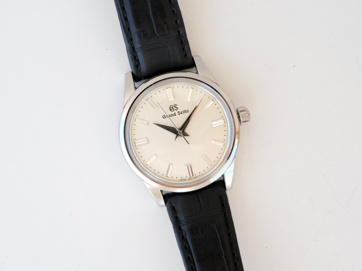 Swiss watch Grand Seiko Elegance Mechanical 37