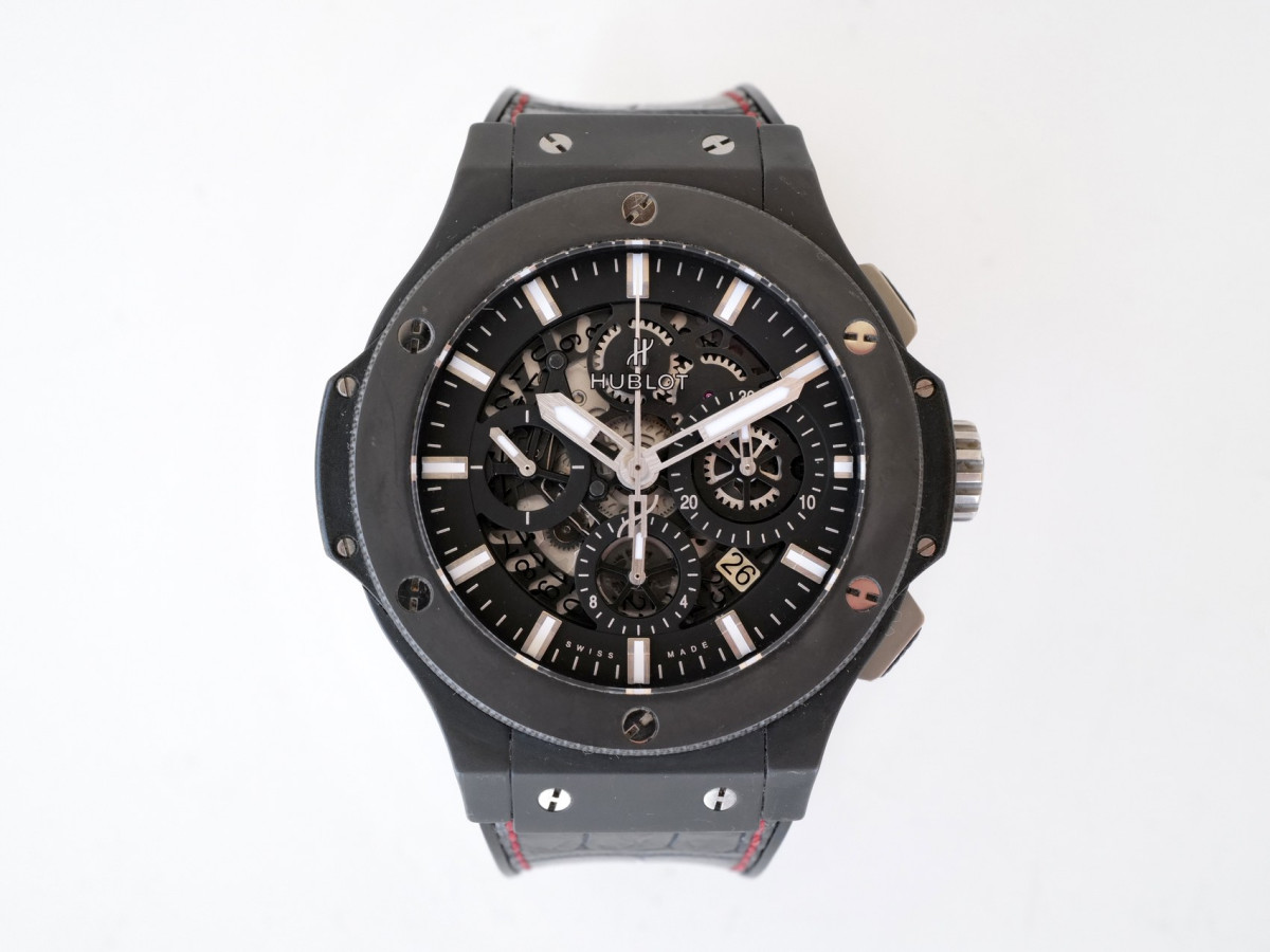 Швейцарський годинник Hublot Big Bang Aero Bang Black Magic 44