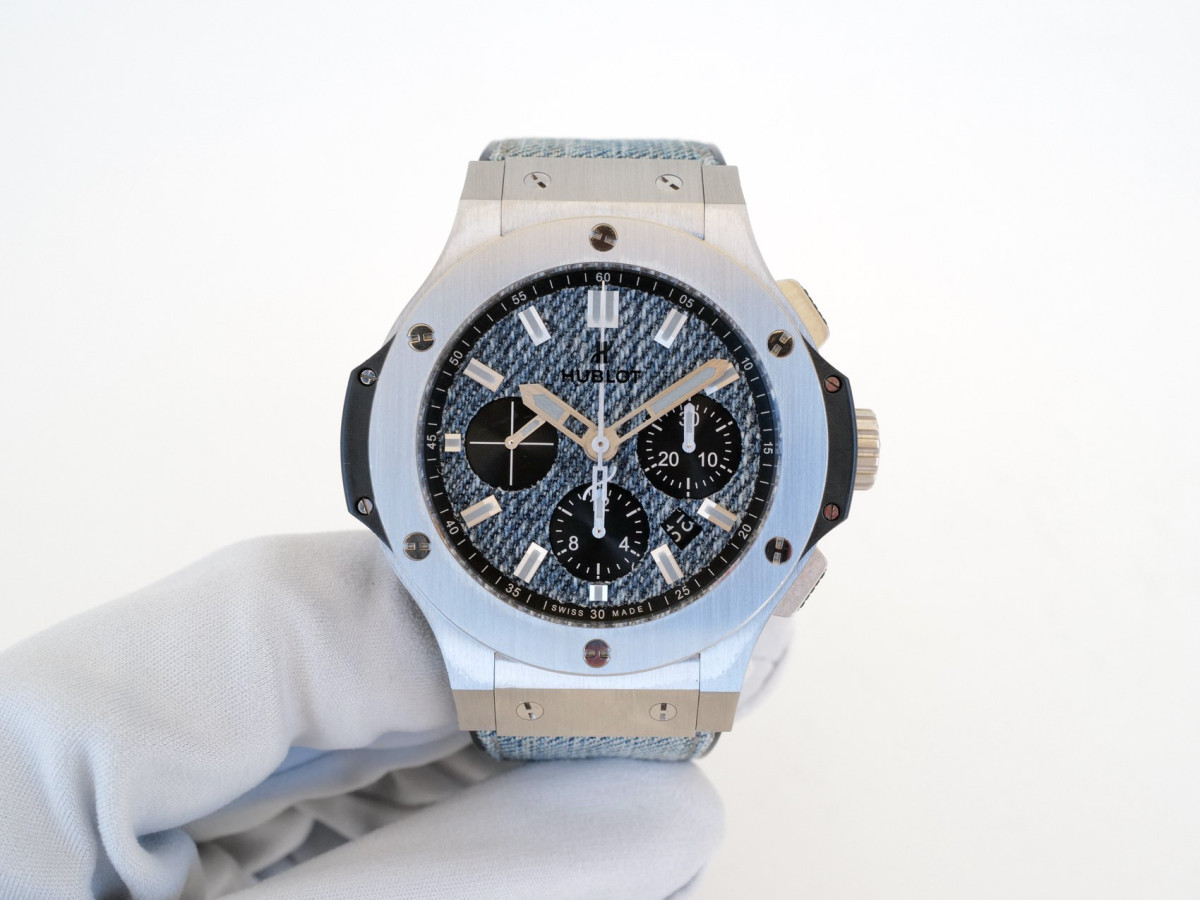 Швейцарские часы Hublot Big Bang Jeans Blue Dial Limited Edition 44