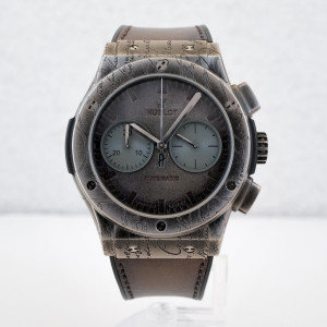 Швейцарський годинник Hublot Classic Fusion Berluti Cold Brown Limited Edition Chronograph 45