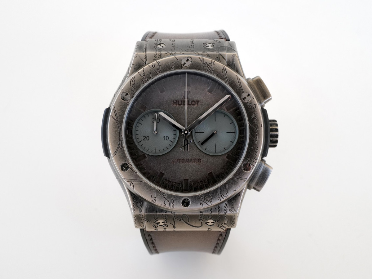 Швейцарський годинник Hublot Classic Fusion Berluti Cold Brown Limited Edition Chronograph 45