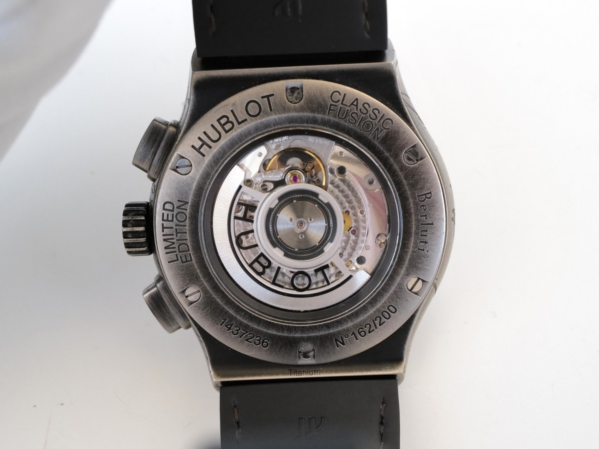 Швейцарський годинник Hublot Classic Fusion Berluti Cold Brown Limited Edition Chronograph 45