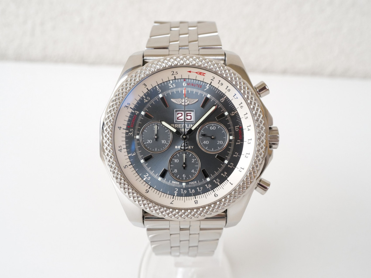 Швейцарские часы Breitling for Bentley 6.75 Chronograph 49