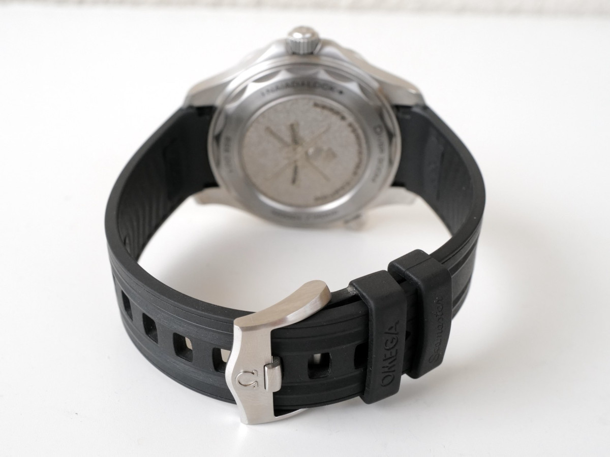 Swiss watch Omega Seamaster Diver 300M Ceramic Bezel Special Edition 42