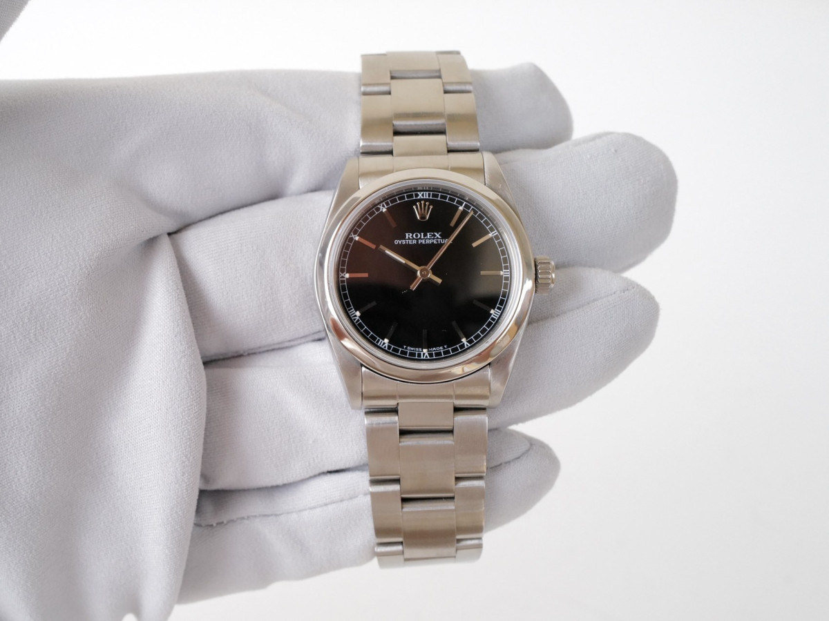 Swiss watch Rolex Oyster Perpetual 31 Black Dial