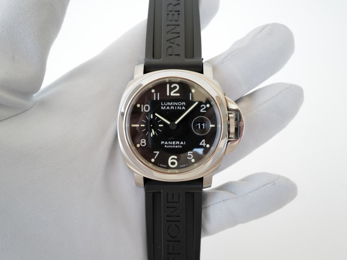 Швейцарские часы Panerai Luminor Marina Automatic 44