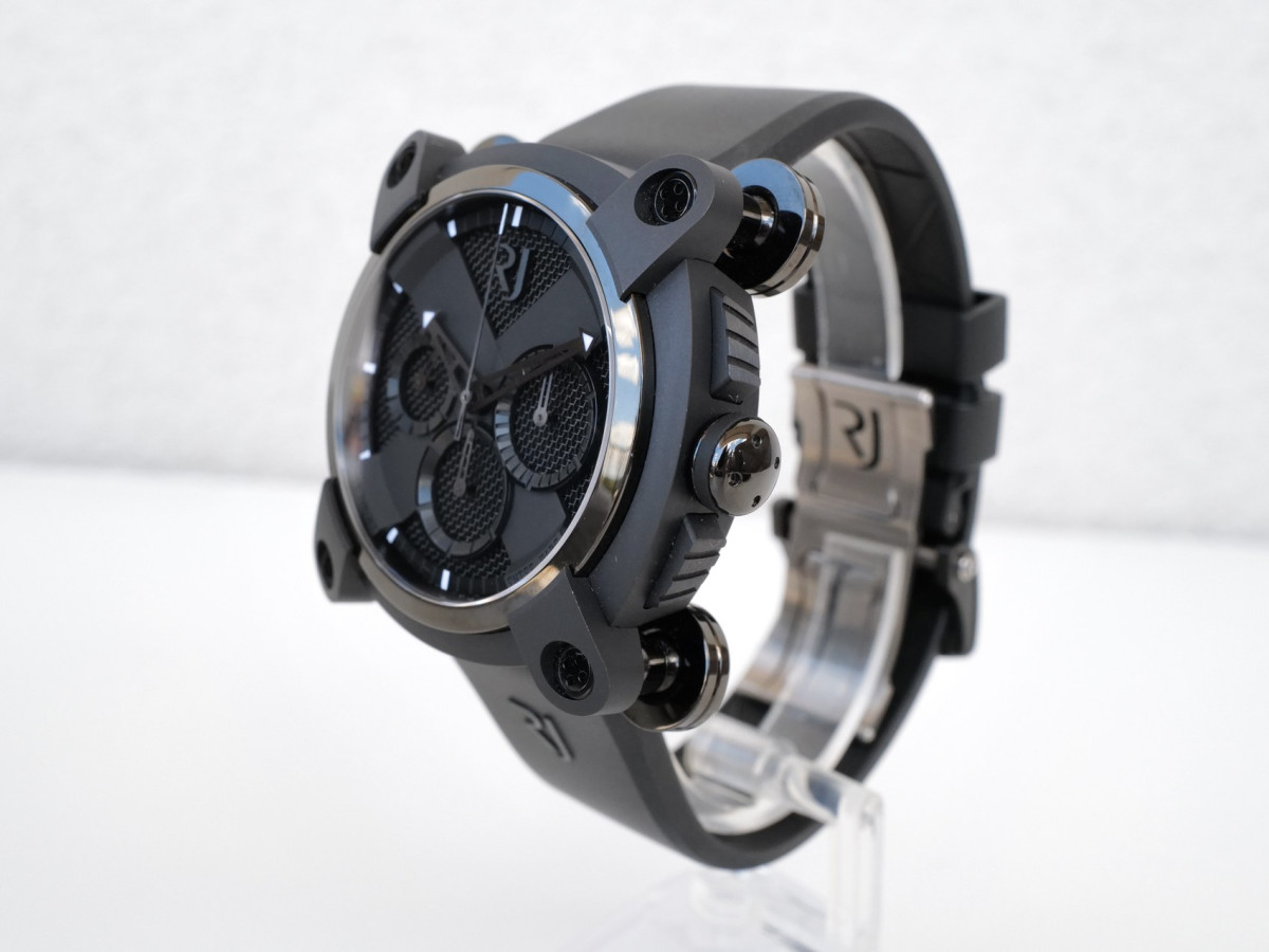 Швейцарские часы Romain Jerome Moon-Dna Invader Chronograph 46