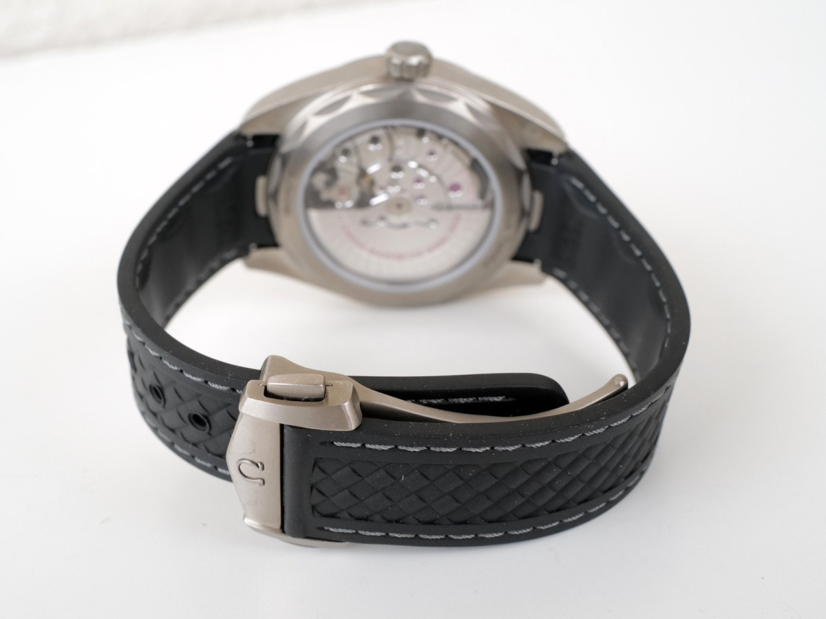 Swiss watch Omega Seamaster Aqua Terra 150M Co-Axial GMT Worldtimer Titanium 43