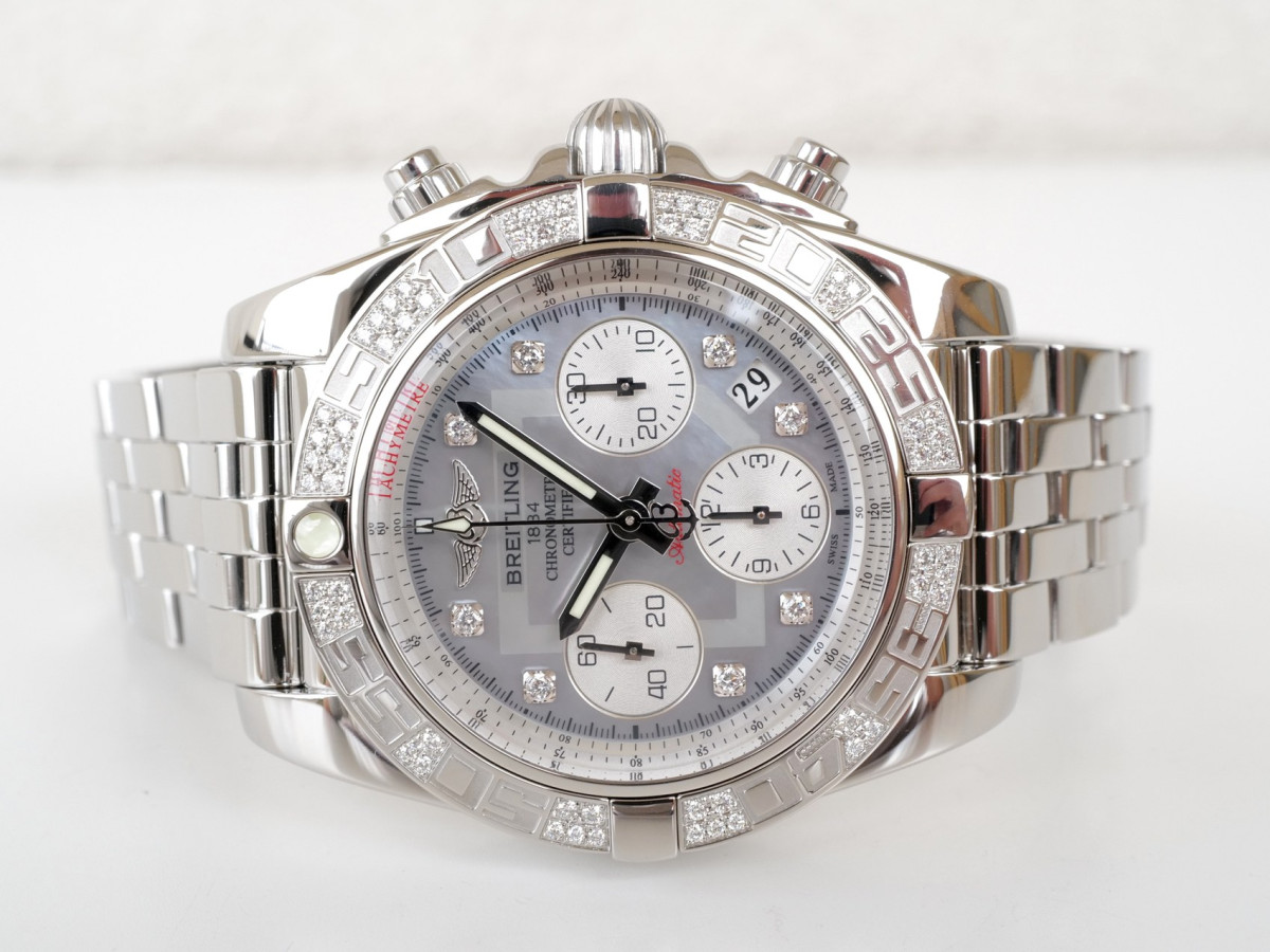 Швейцарський годинник Breitling Chronomat Steel Mop Diamond Dial 41