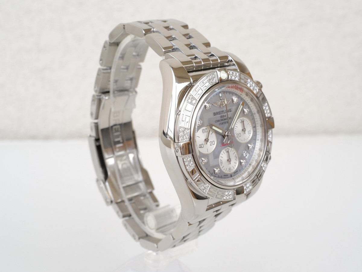 Швейцарський годинник Breitling Chronomat Steel Mop Diamond Dial 41