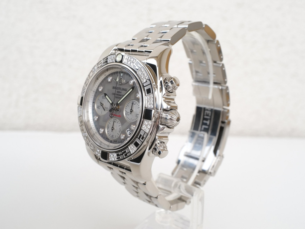 Швейцарський годинник Breitling Chronomat Steel Mop Diamond Dial 41