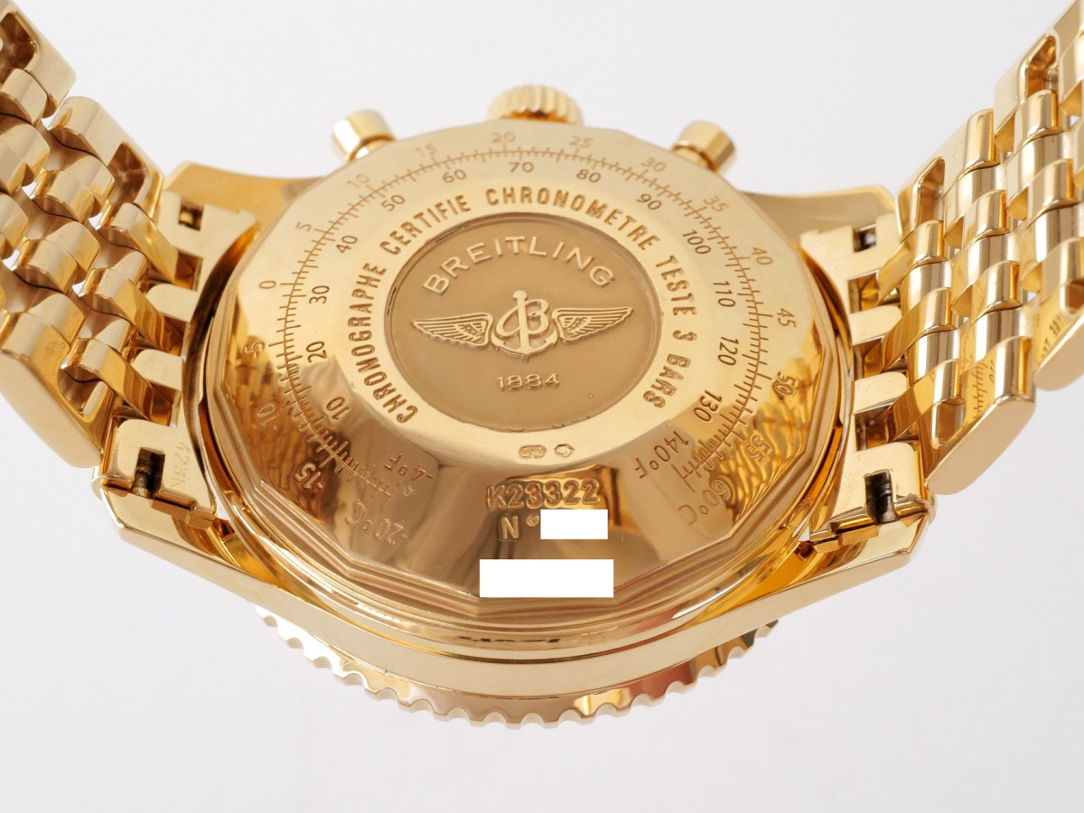 Швейцарський годинник Breitling Navitimer 18K Yellow Gold 42