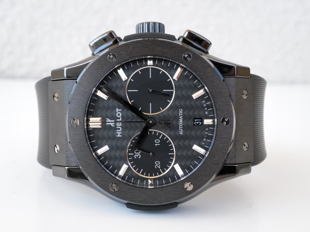 Швейцарський годинник Hublot Classic Fusion Ceramic Chronograph Carbon Dial 45