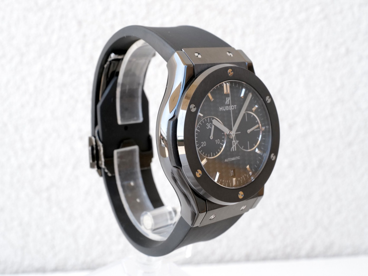 Швейцарський годинник Hublot Classic Fusion Ceramic Chronograph Carbon Dial 45
