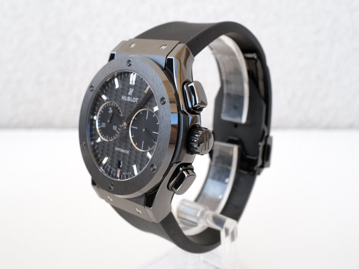 Швейцарський годинник Hublot Classic Fusion Ceramic Chronograph Carbon Dial 45