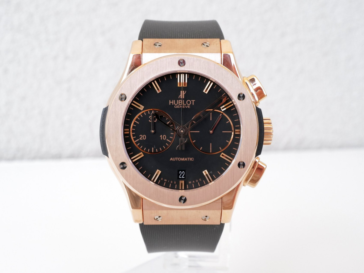 Швейцарские часы Hublot Classic Fusion Chronograph 18K Rose Gold 45